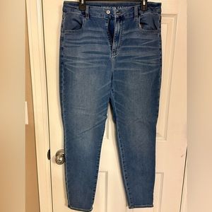 Women’s American Eagle curvy super high-rise jegging, super stretch